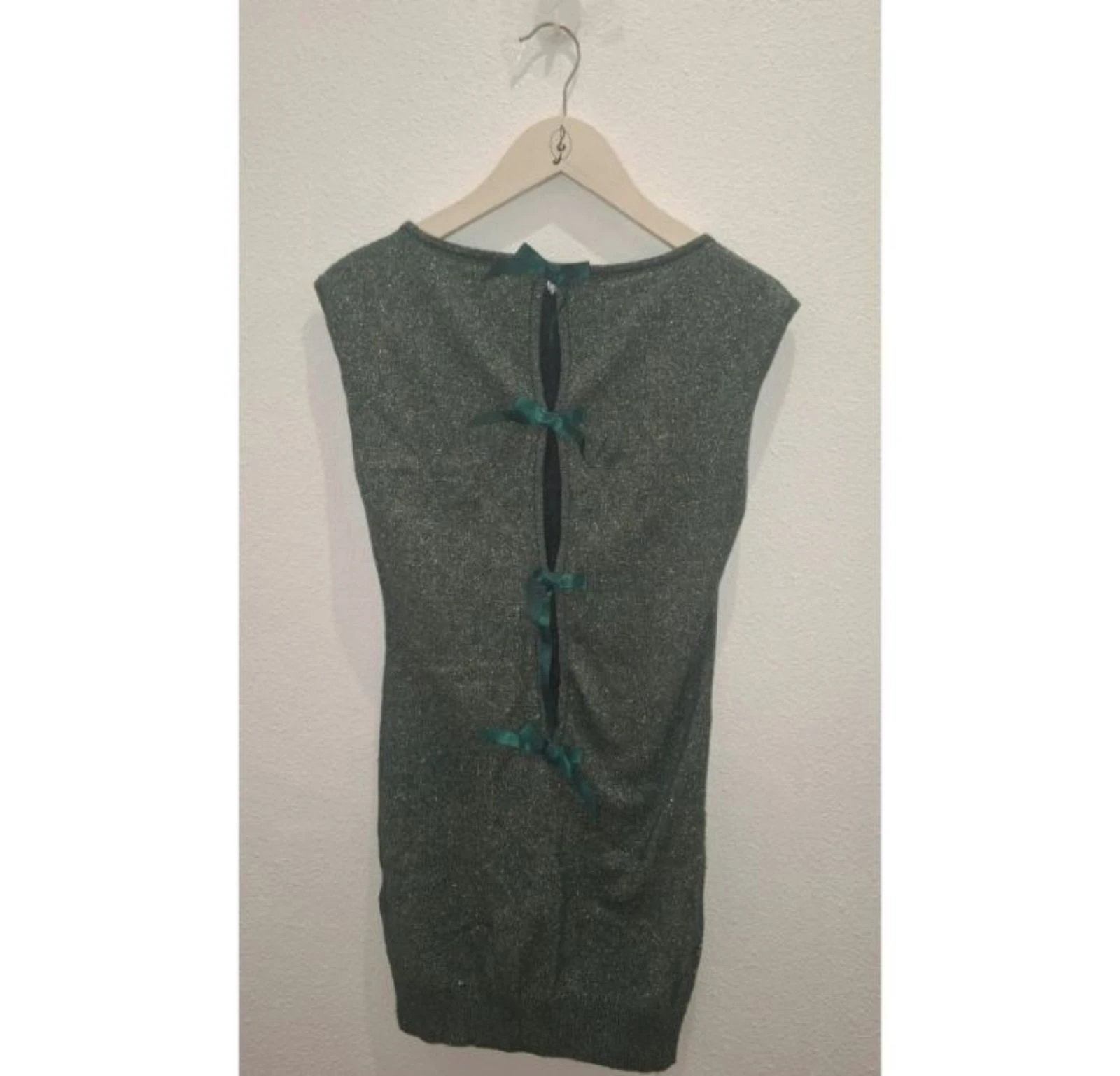 Vestido corto verde brillo con lazos y encaje limite edition Y2K